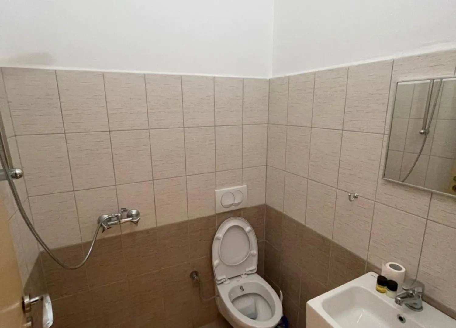 Hotel Ble Ble Vlorë 3*,