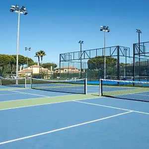 browns-sports-leisure-club-vilamoura.hotelaalgarve.com/