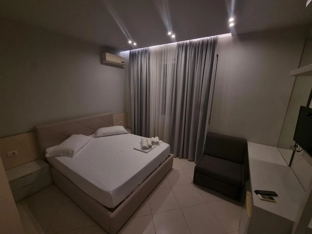 Hotel Ble Ble Vlorë 3*,
