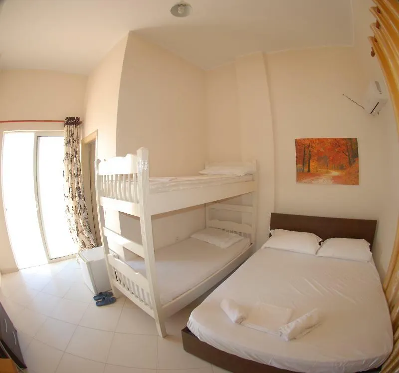 Hotel Ble Ble Vlorë 3*,  Albanië
