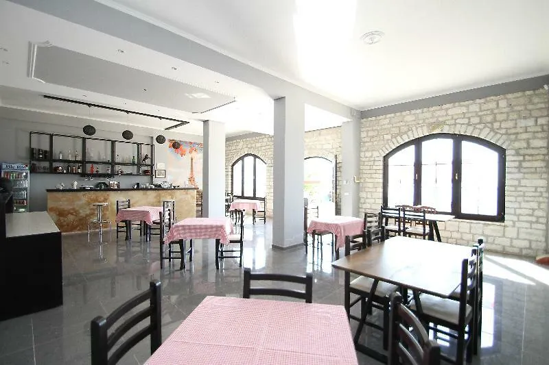 Hotel Ble Ble Vlorë 3*,  Albanië